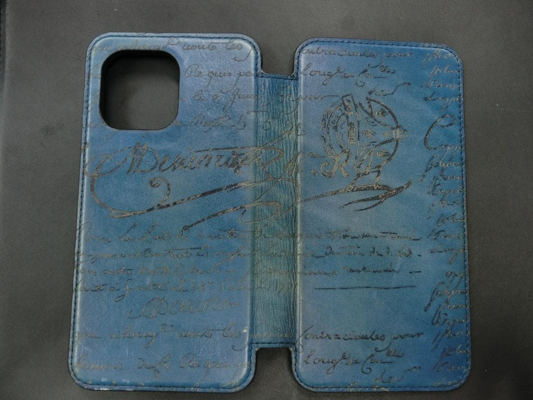 ケ*ん様 Berluti ベルルッティ iPhone14promax ケース