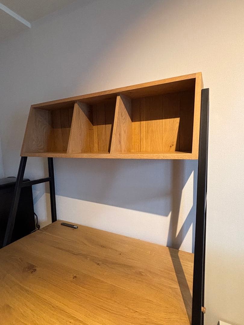 ナチュラルウッド オープンシェルフ付きデスク
