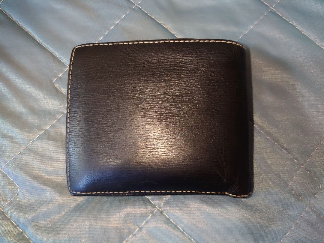 Vivienne Westwood 2つ折り財布 ブラック　インサイドカラー