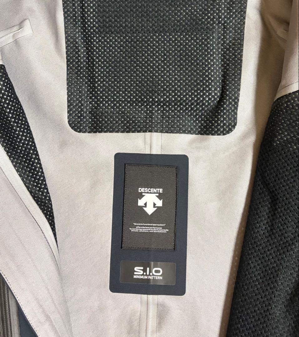 DESCENTE S.I.O HARD SHELL JACKET ネイビー