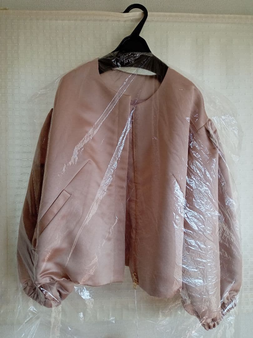 イデアルーチェ　バルーンブルゾン　新品未使用