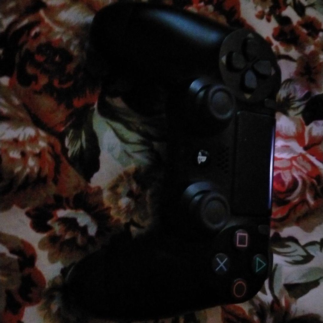 ps4　コントローラー