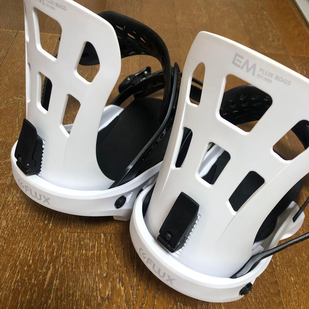 FLUX EM Sサイズスノーボードビンディング