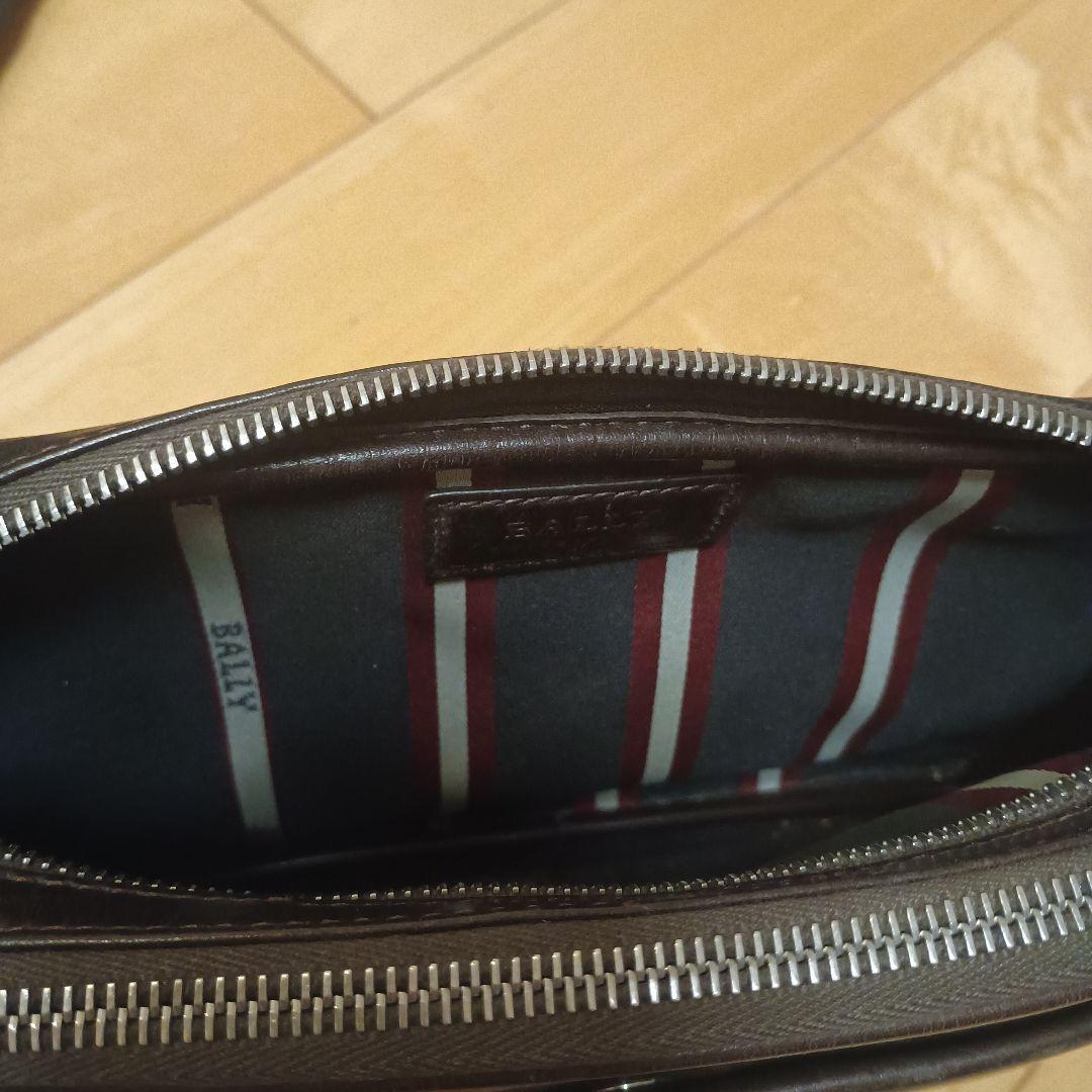 美品 BALLY バリー　セカンドバッグ　クラッチバッグ ブラウン 革 ライン