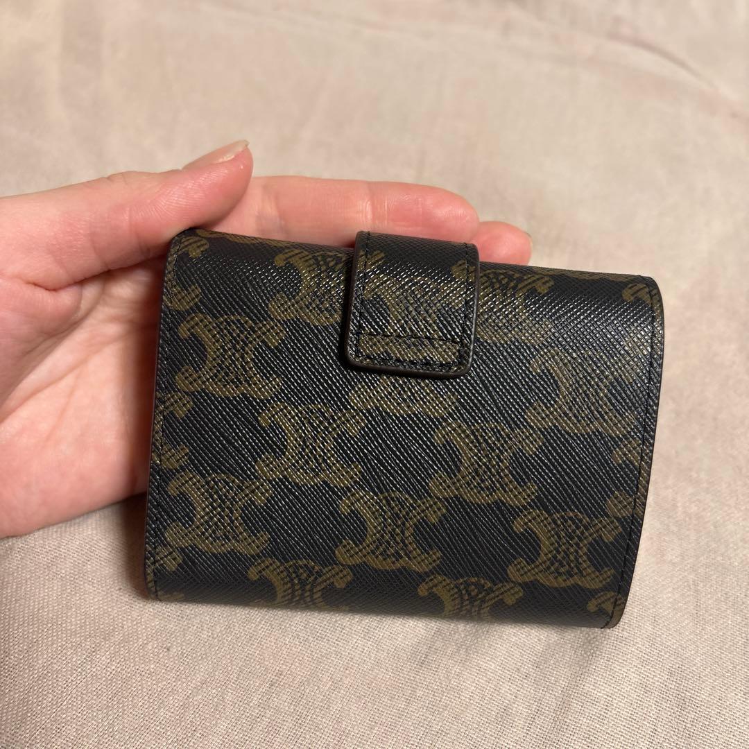 CELINE 三つ折り財布 ブラック・ゴールド