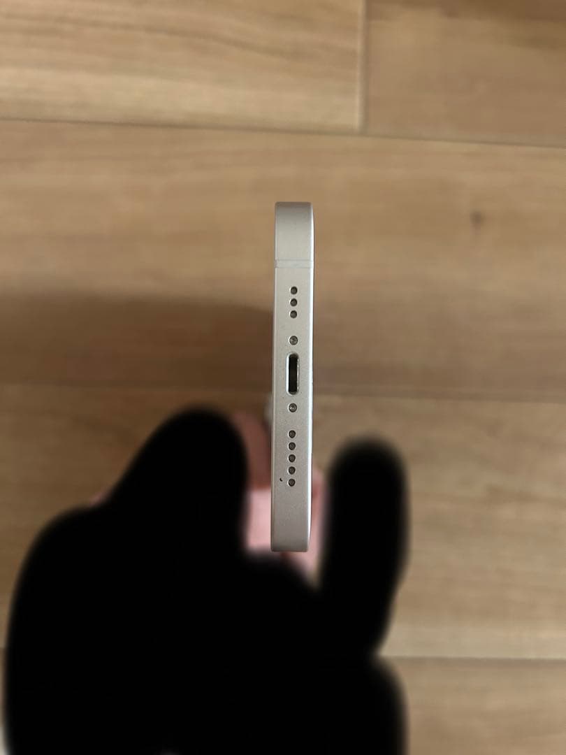 iPhone13 本体 128GB スターライト