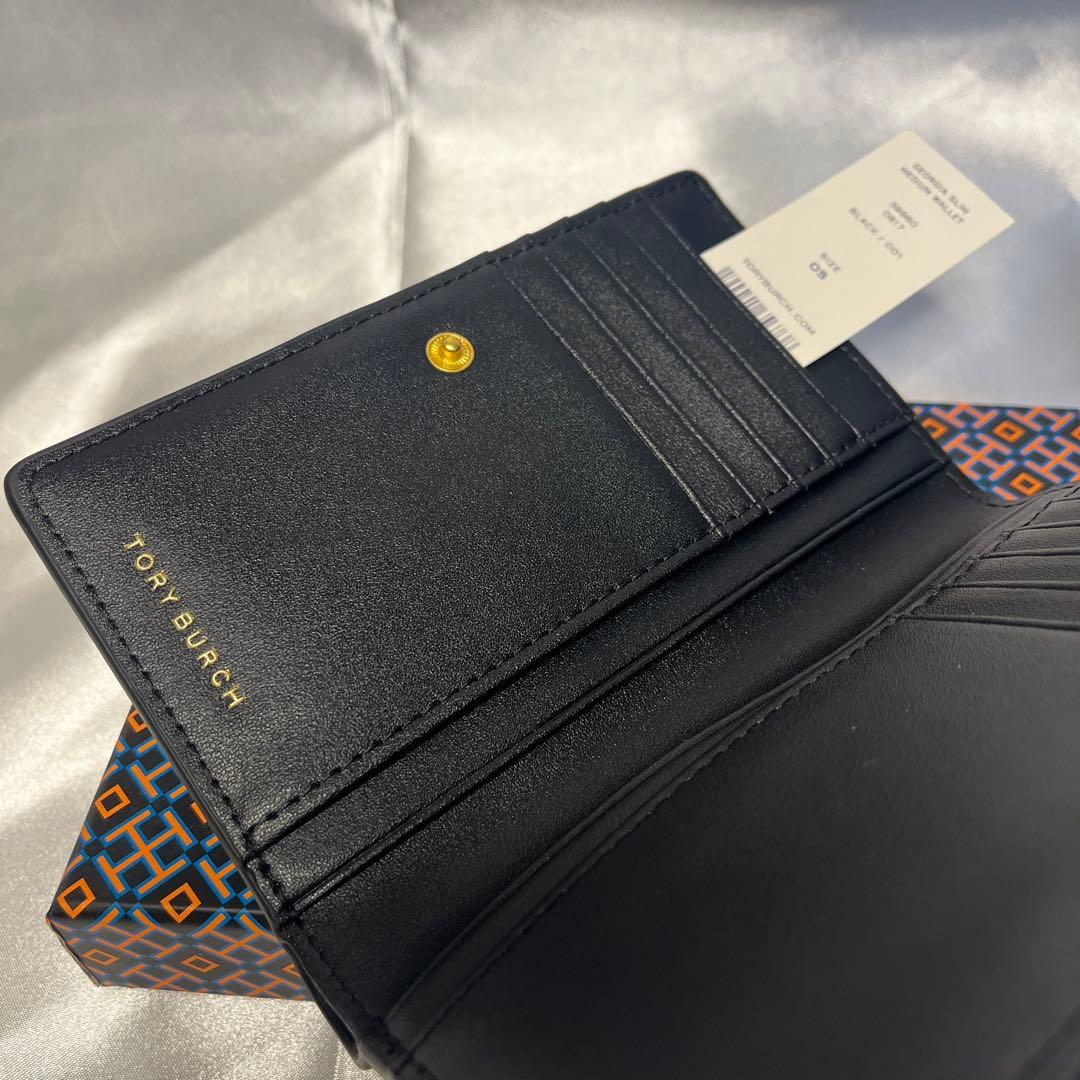 新品 TORY BURCH ブラックキルティング 二つ折り財布 箱＋ショッパー付