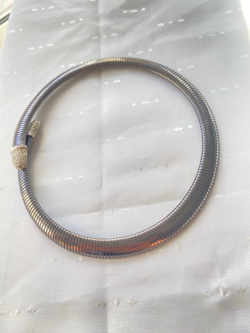 極希少　GIVENCHY ジバンシー　ネックレス　ニューヨーク　1982