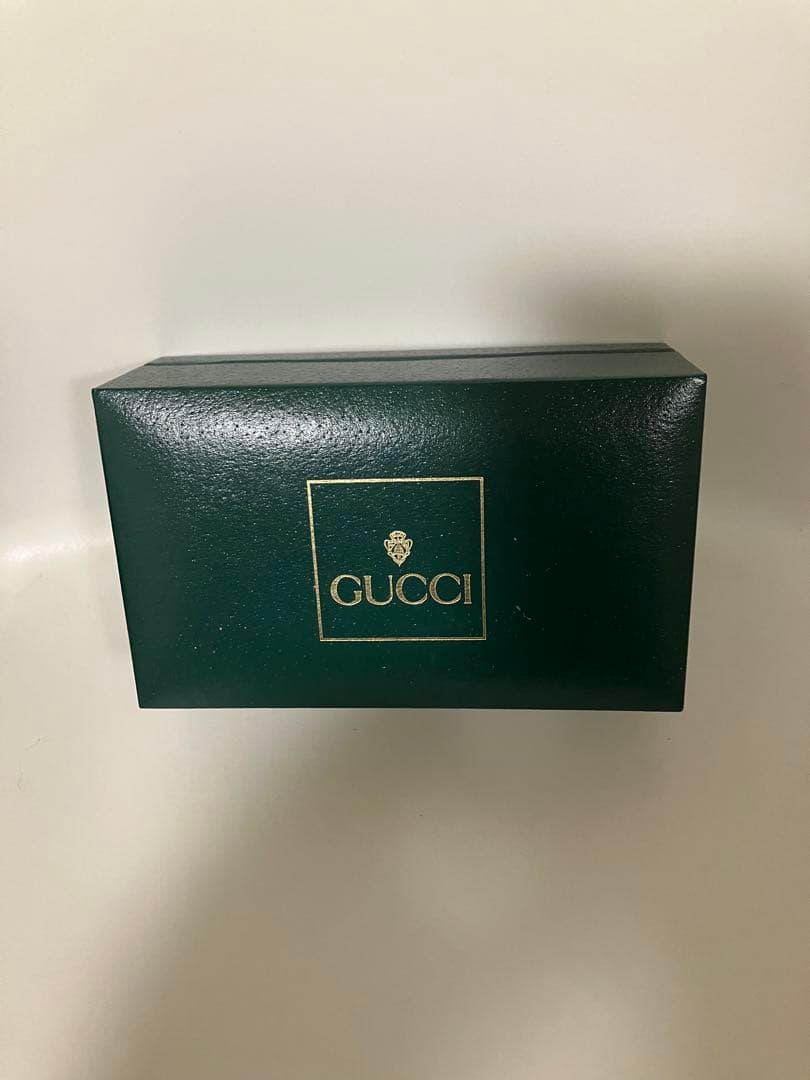 GUCCI チェンジベゼルクォーツ腕時計 交換用バンド付き