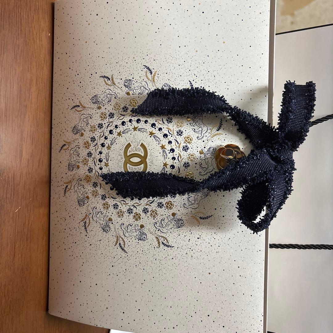 シャネル N゜5 ザ ホワイト ゴールド ボディ オイル