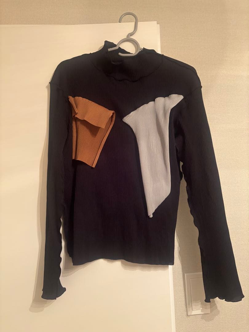 kotohayokozawa アシンメトリー長袖トップス