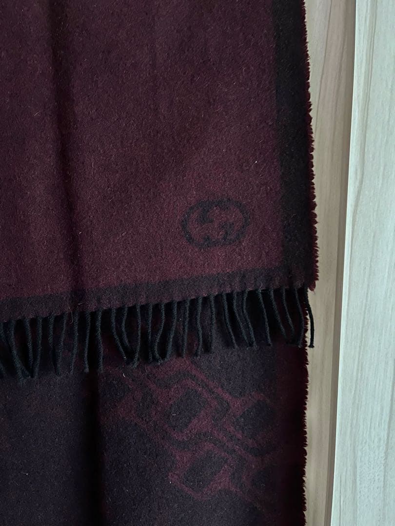 GUCCI バーガンディ ウール マフラー