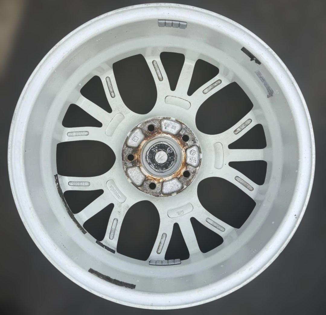 ゴン太Weds LEONIS LV　17インチ　ホワイト　4本組