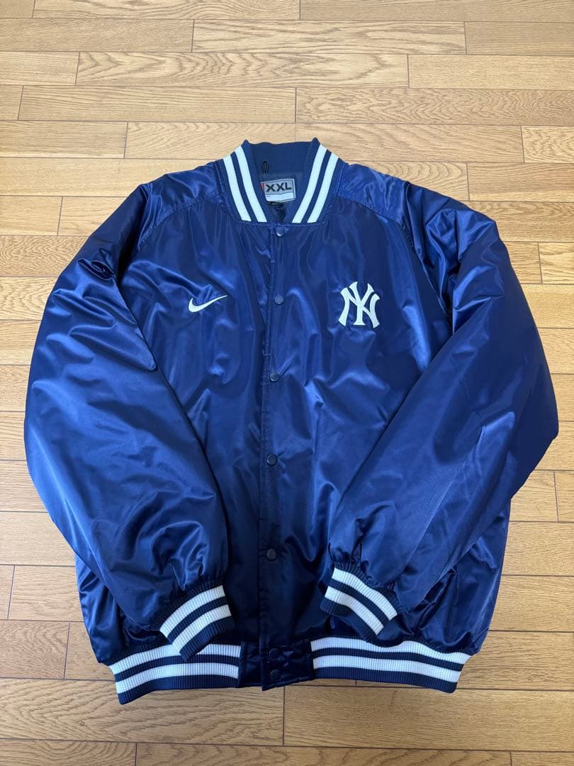 美品Nike New York Yankees ジャケット XXL ネイビー00