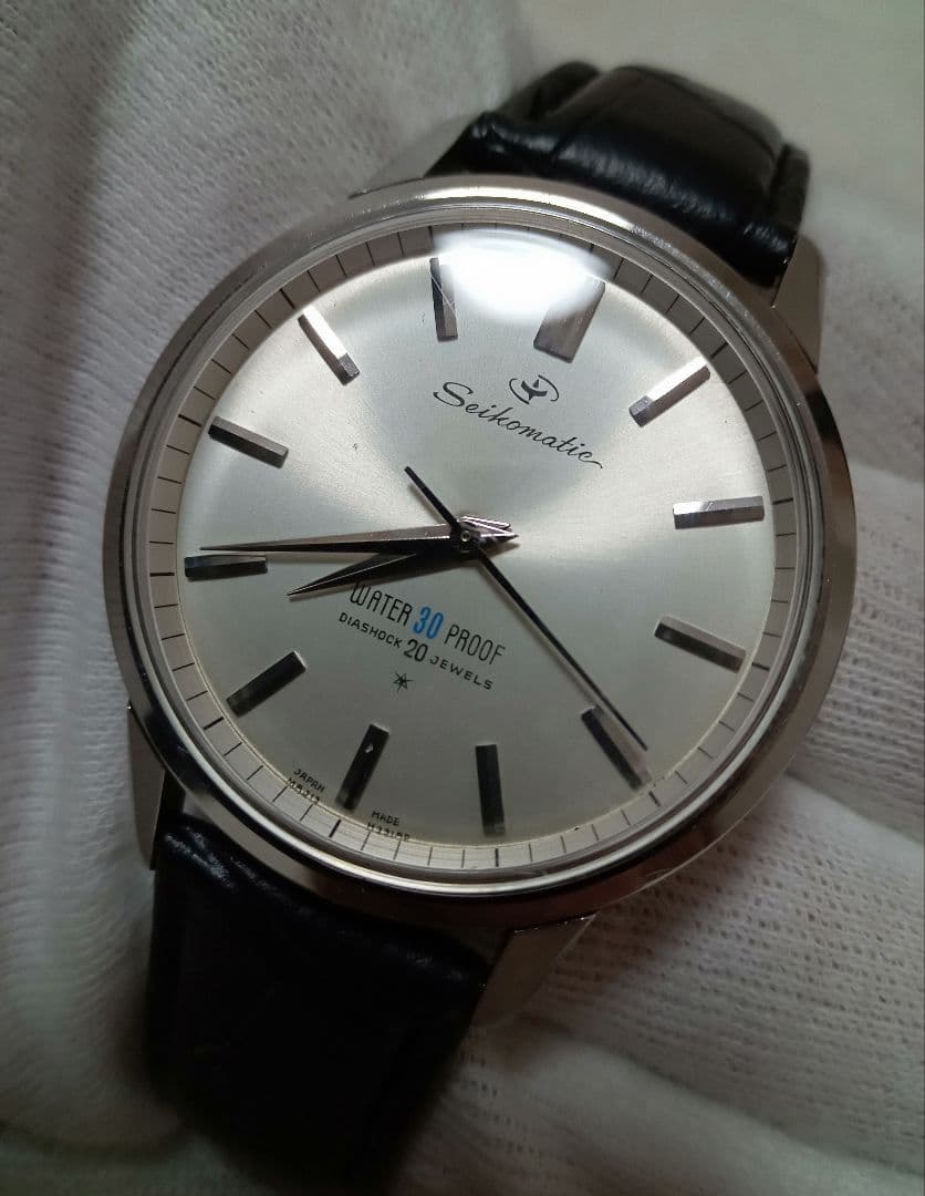 e*8様 SEIKO　セイコーマチック　機械式自動巻　1960年代製造　極美品