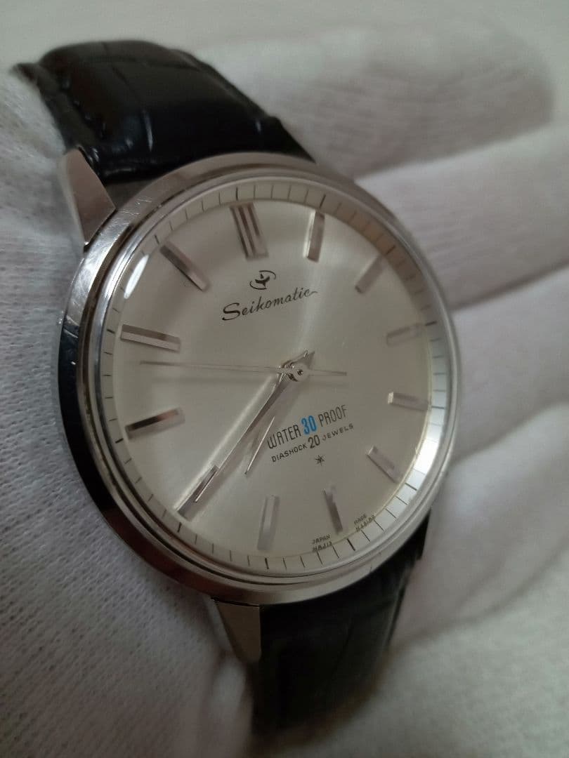 e*8様 SEIKO　セイコーマチック　機械式自動巻　1960年代製造　極美品