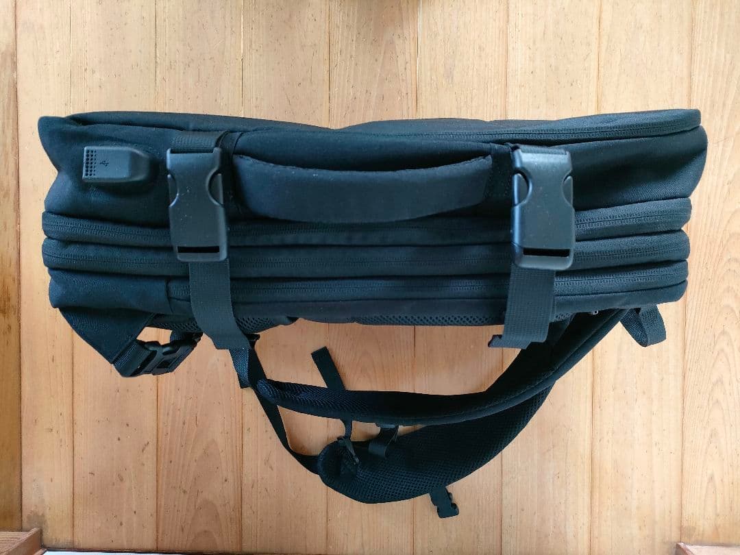 ●美品/Evoonマルチビジネスリュック2.0ブラック大容量20〜35L拡張可