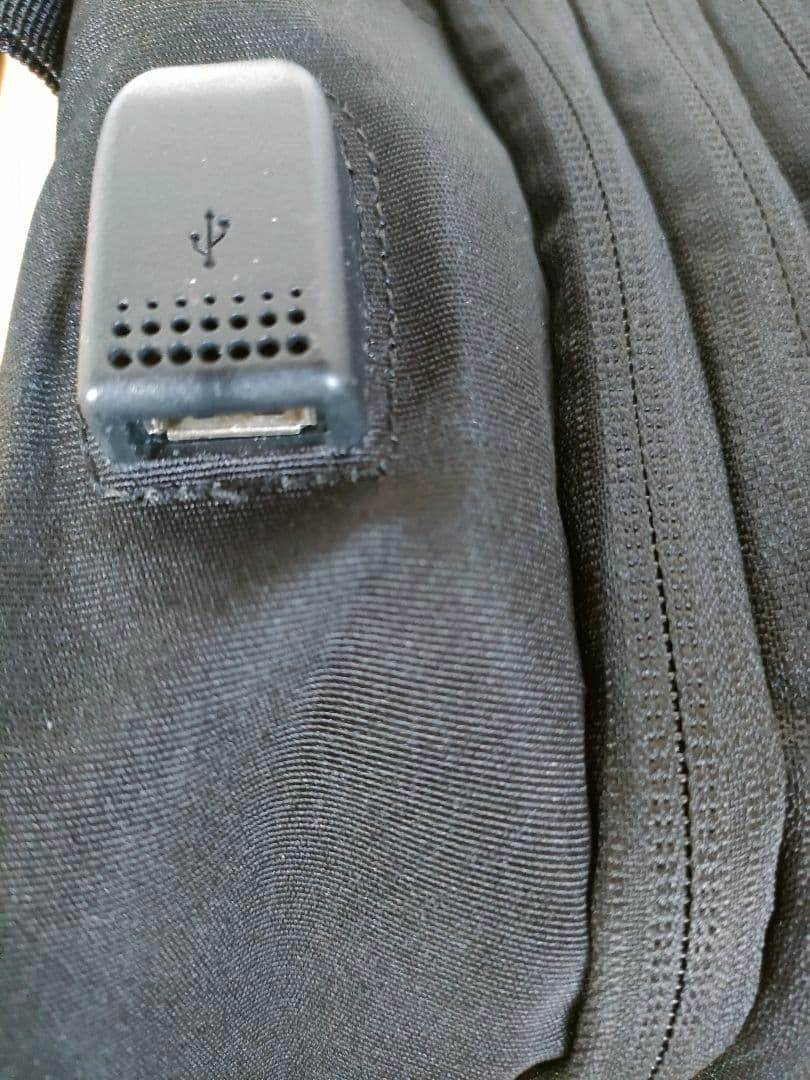 ●美品/Evoonマルチビジネスリュック2.0ブラック大容量20〜35L拡張可