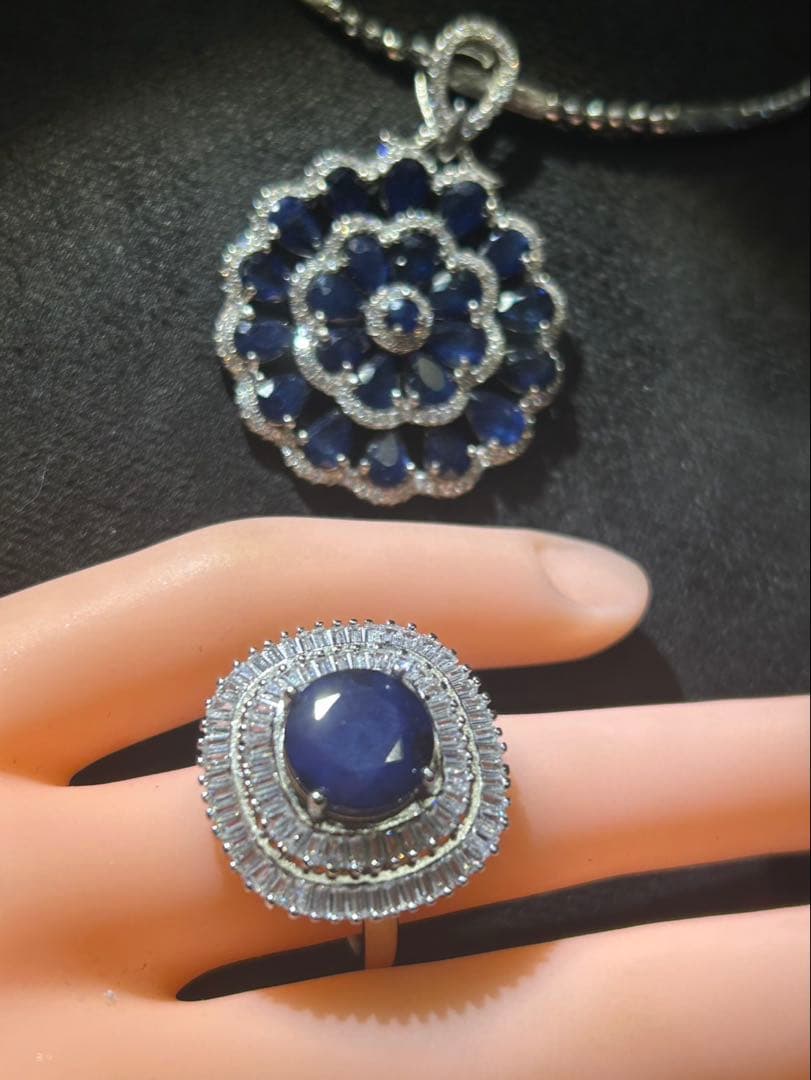 t*a様 天然石サファイアデザインネックレス2点セット➕サージカルネックレス