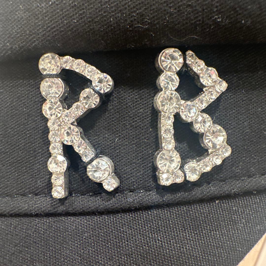 Ruslan Baginskiyラインストーンロゴ ハットストー黒キャスケット