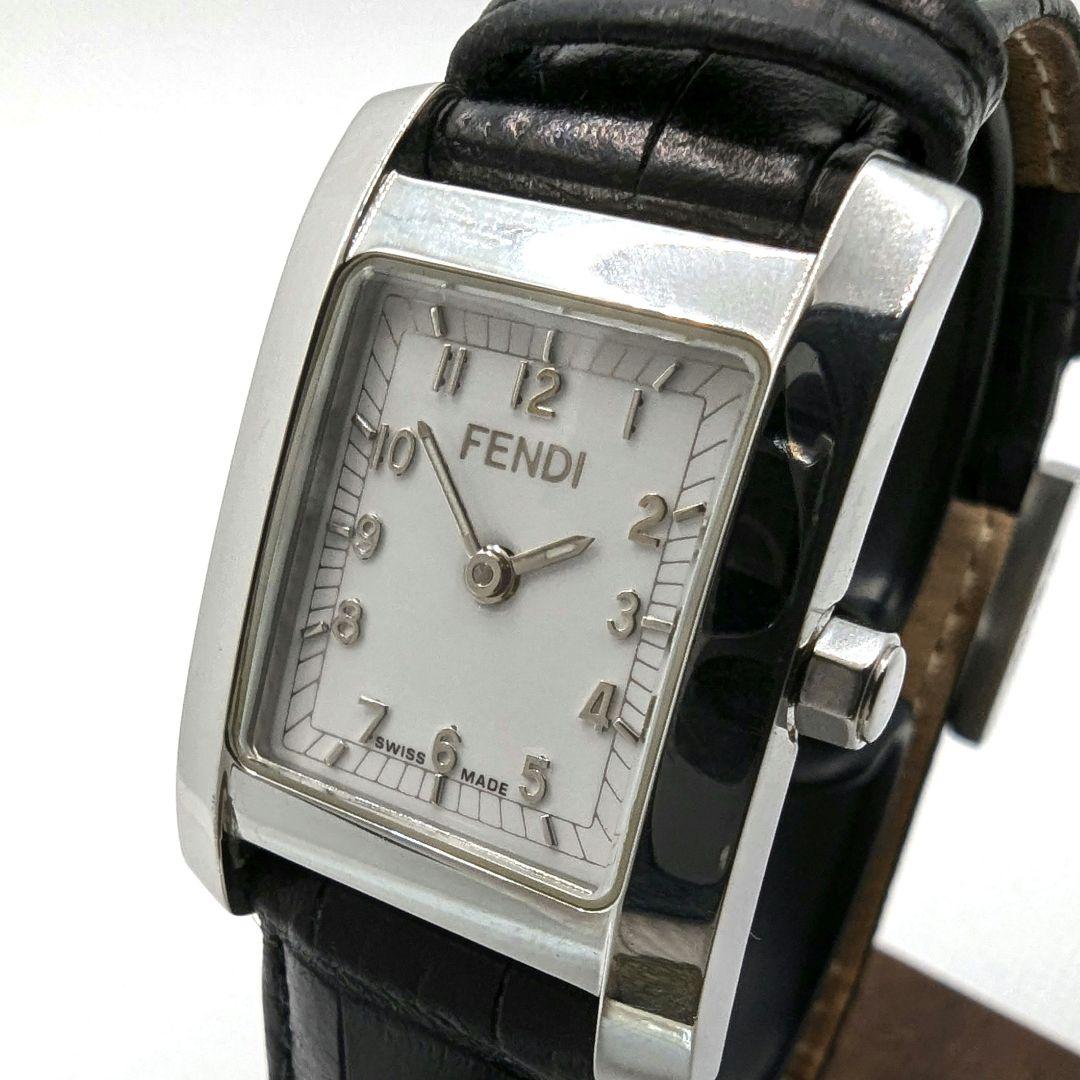 【電池交換済】FENDI フェンディ クラシコ 7000L 腕時計 レディース