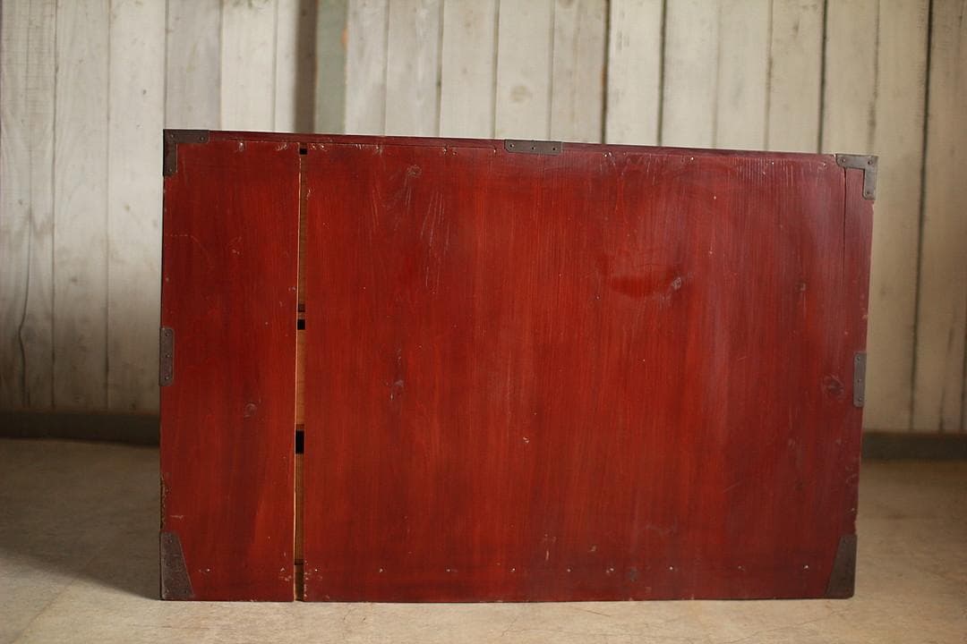 綺麗な打ち出し金具庄内箪笥　4杯　タンス　収納　古家具　古民家　時代家具