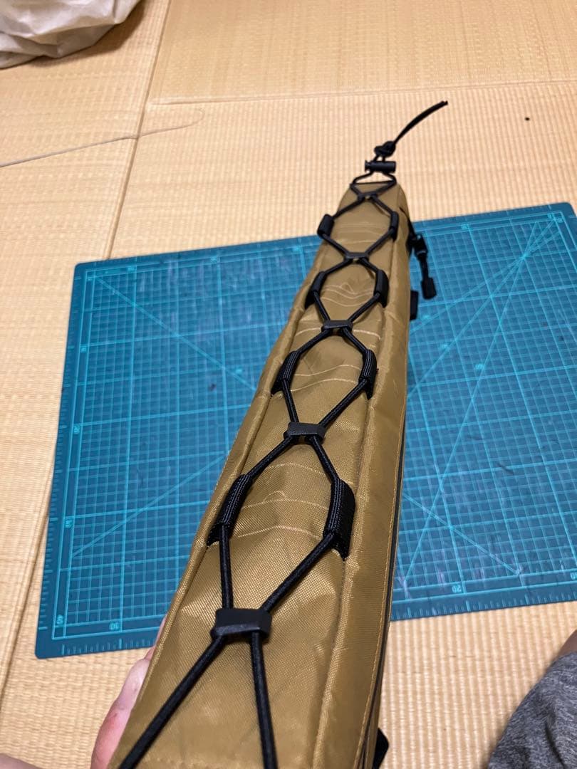 POMSAMハンドメイドフレームバッグ