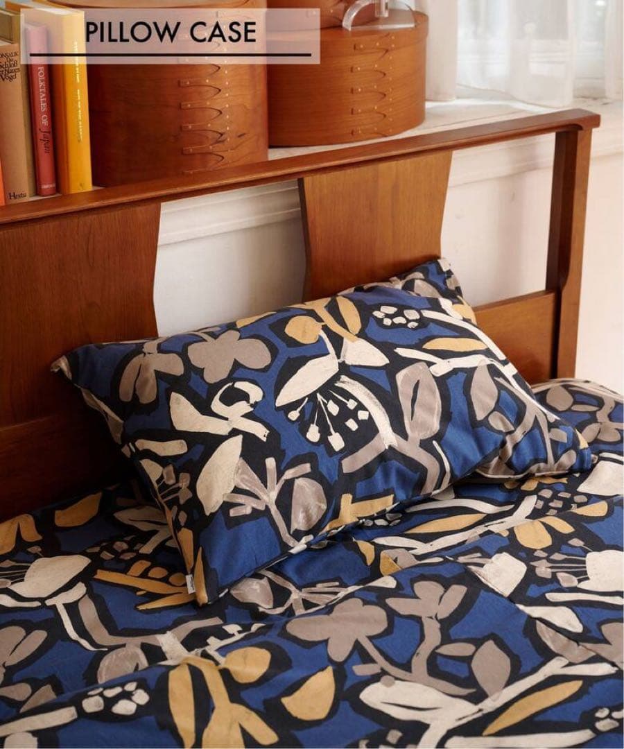 ごま　JOURNALSTANDARD FURNITURE Flower