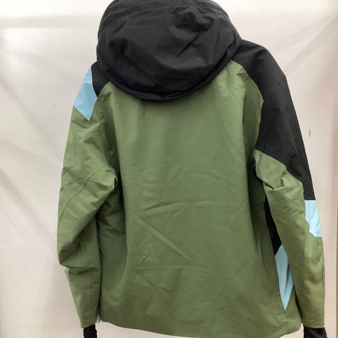 新品　Ｍサイズ　ミズノスキーウェア　ジャケット