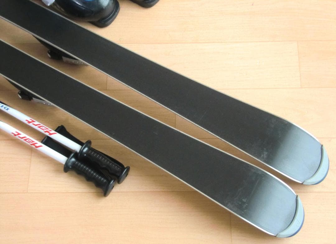 ■■送料無料■HEAD＋Hart■ジュニア用スキー4点セット■板127/靴23■