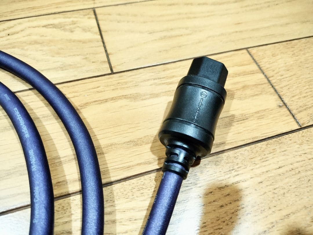 美品 audio-Technica AT-AC500 2m 電源ケーブル