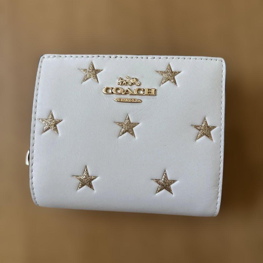 未使用品 コーチ 2つ折り財布& ピクチャーフレームバッグチャーム 箱付き