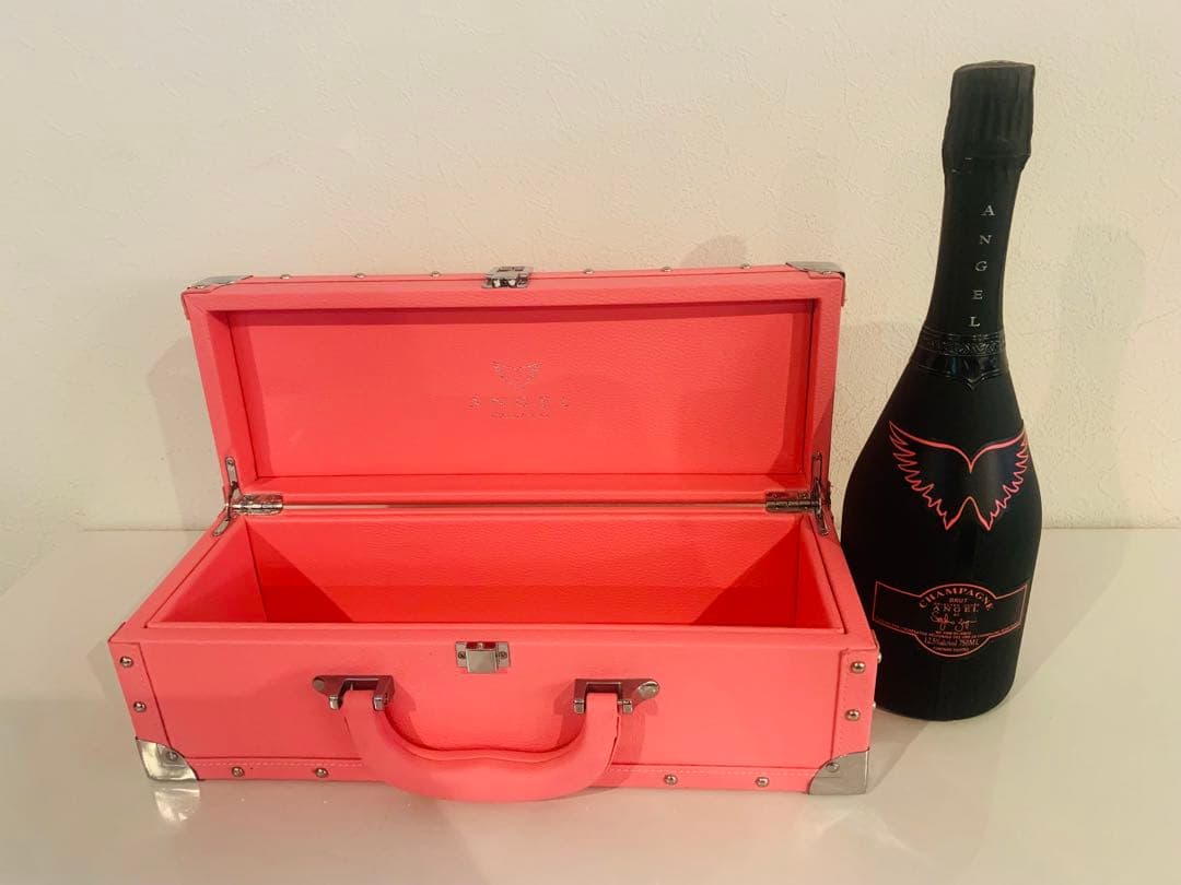 エンジェル　ANGELシャンパン750ml ピンク　未開栓