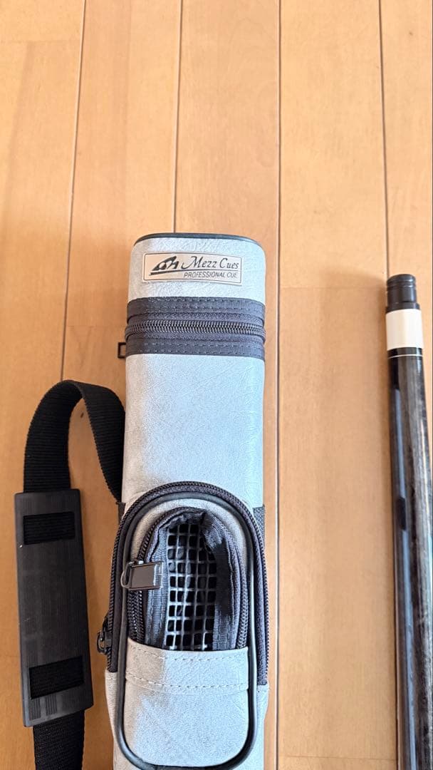 Mezz Cue ビリヤードキュー ケース付き