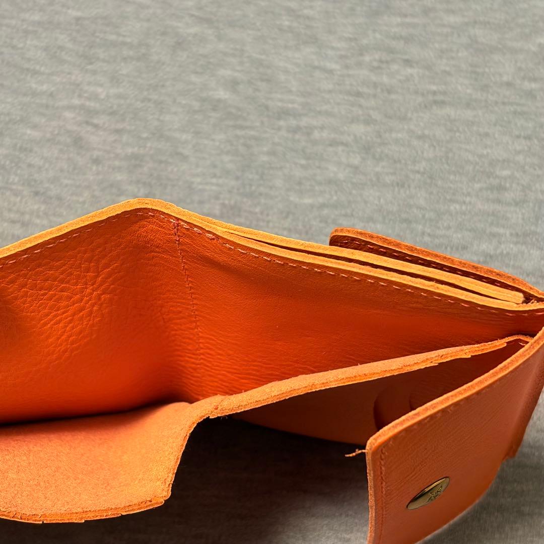 【極美品】イルビゾンテ 二つ折り財布 小銭入れ付き ウォレット オレンジ