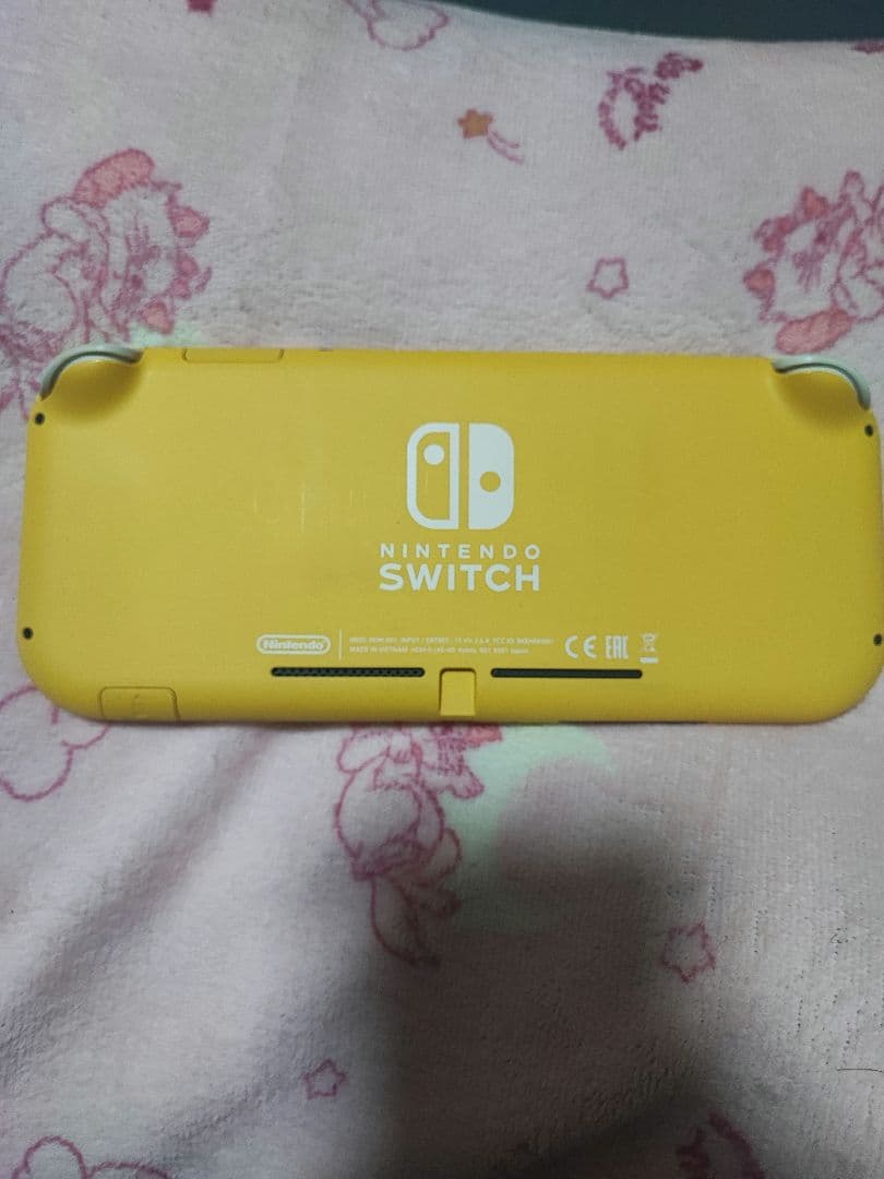 Nintendo Switch Lite イエロー 256GB sdカード付き