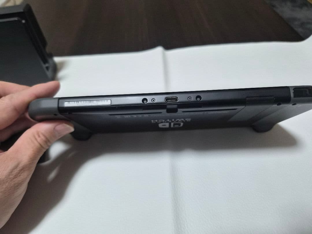 【美品】NintendoSwitch 本体