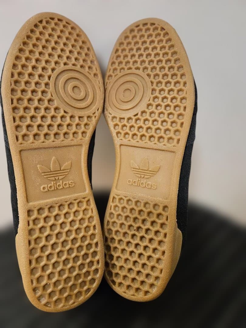 adidas サッカーシューズ ブラック/ホワイトsize28㎝