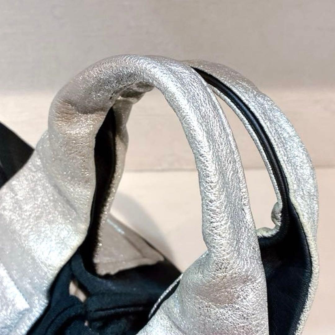 【美品】kawa-kawa wet トートバッグSサイズ シルバーハンドル　黒