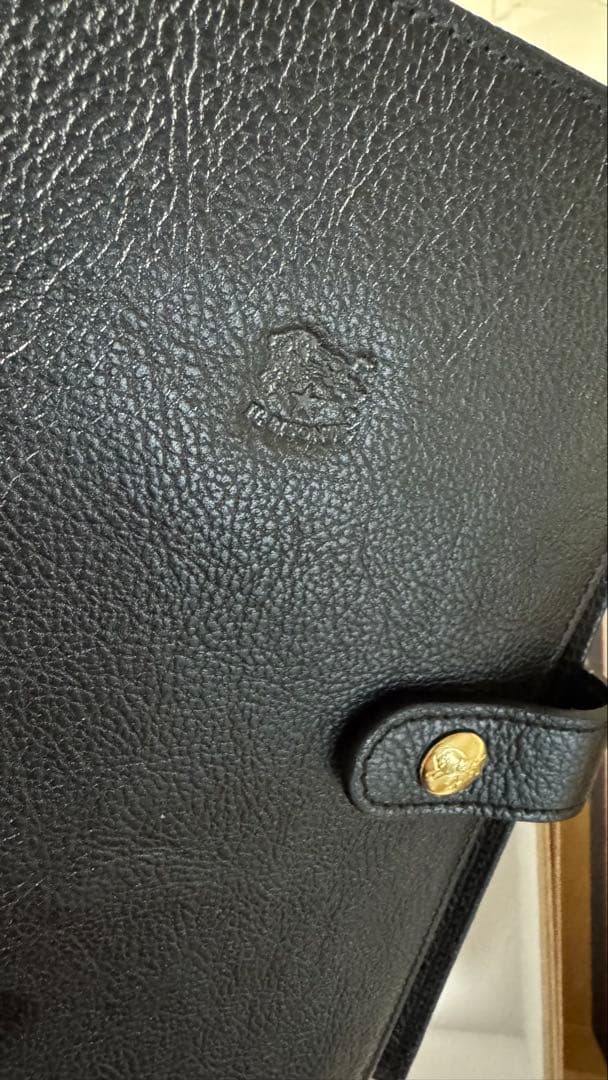 ほぼ未使用 イルビゾンテ　バイブル手帳 ブラック