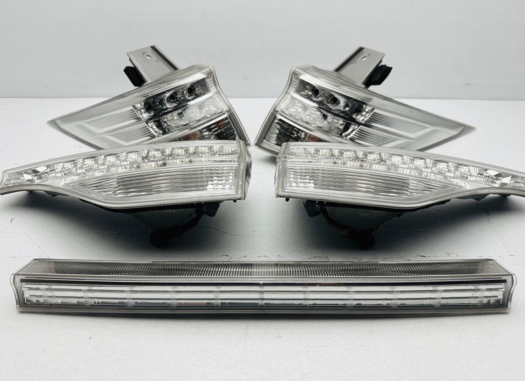 エスティマ ハイブリッド LED フィニッシャー テールライト 28-210