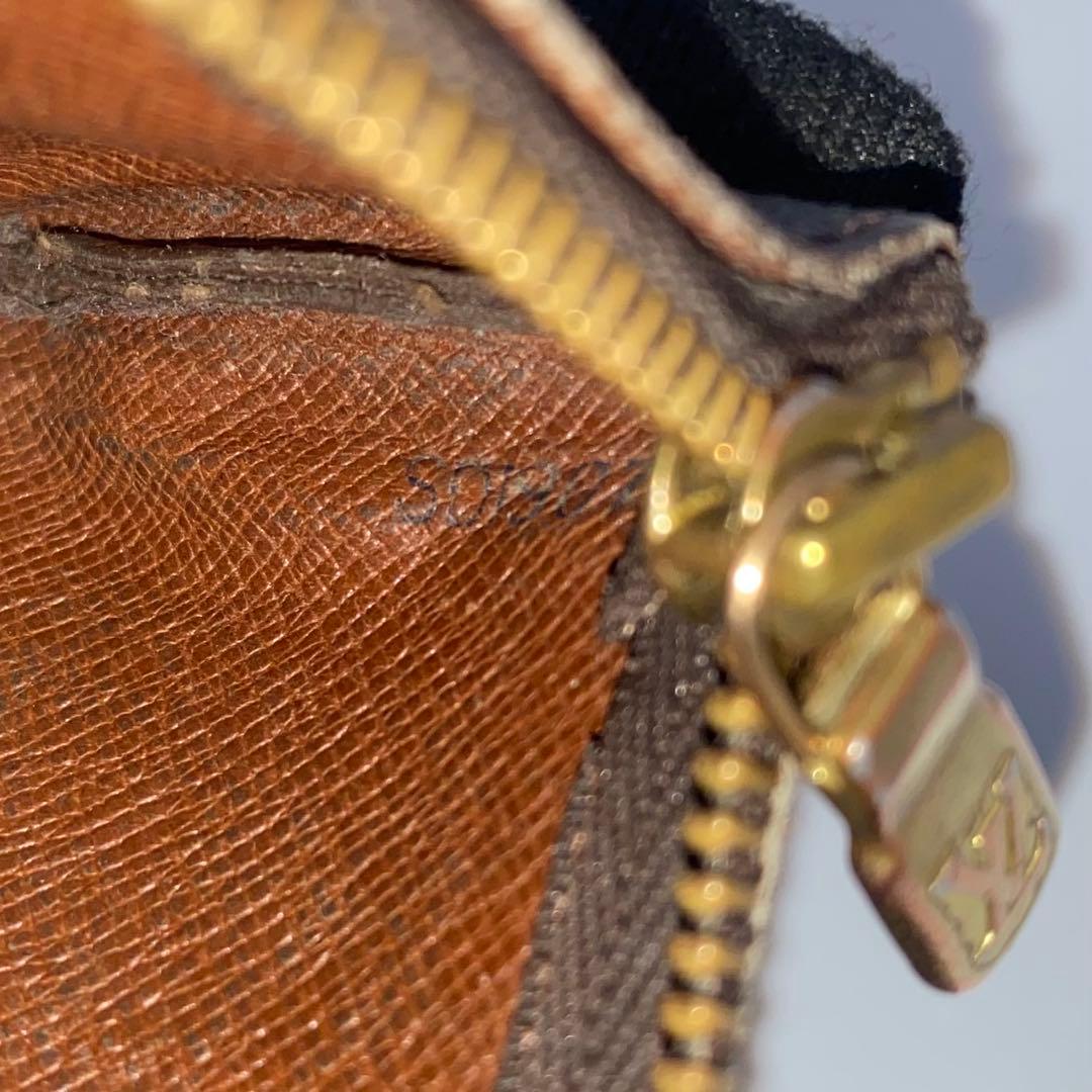 ルイヴィトン モノグラム ポシェットクレ ケース 小銭入れ チェーン