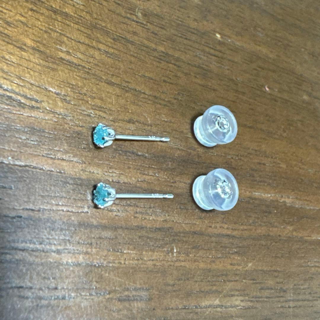 パライバトルマリン ピアス PT900 2mm