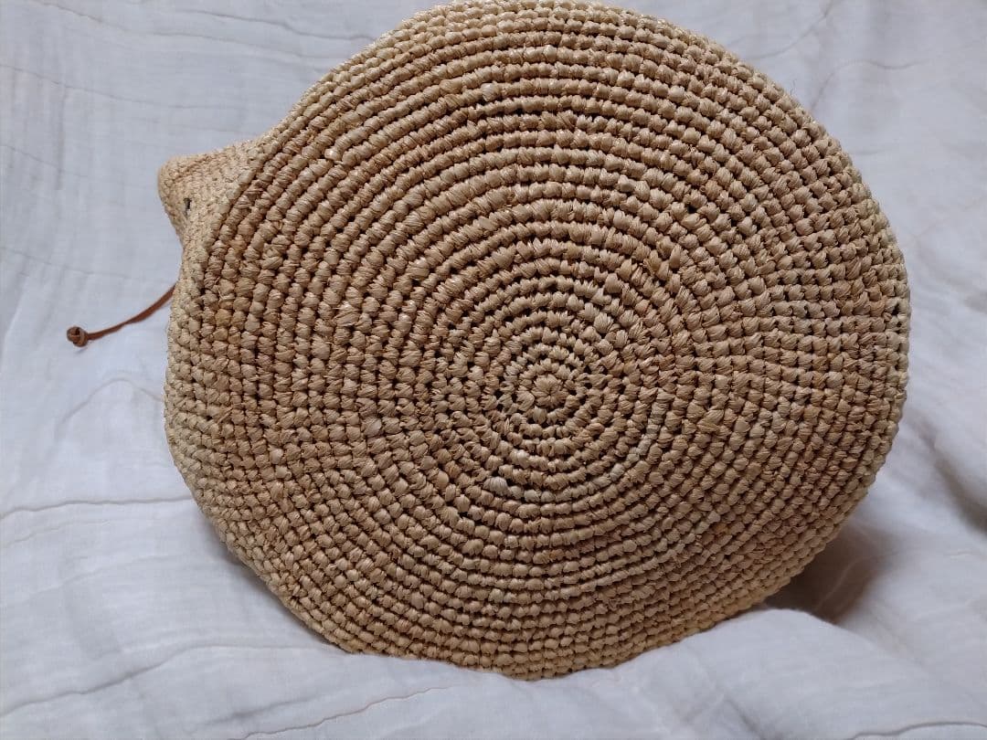 【美品】ヘレンカミンスキー バケツ型 ラフィアトートバッグ