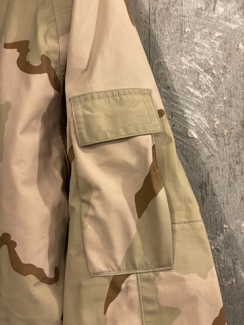 ECWCS ゴアテックスパーカー デザートカモ