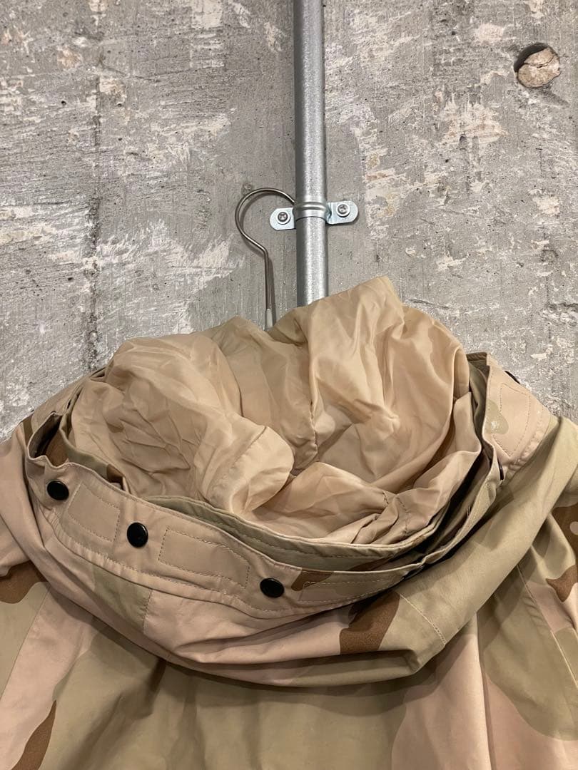 ECWCS ゴアテックスパーカー デザートカモ