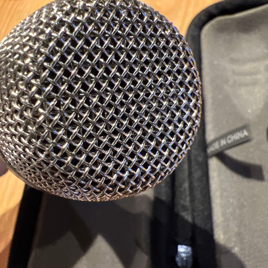 s*k様 Shure KSM8 ダイナミックマイク ケース付き