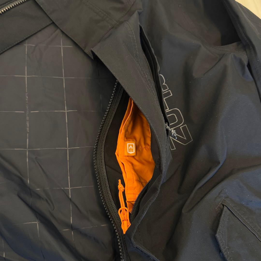 Burton Doppler ドップラージャケット