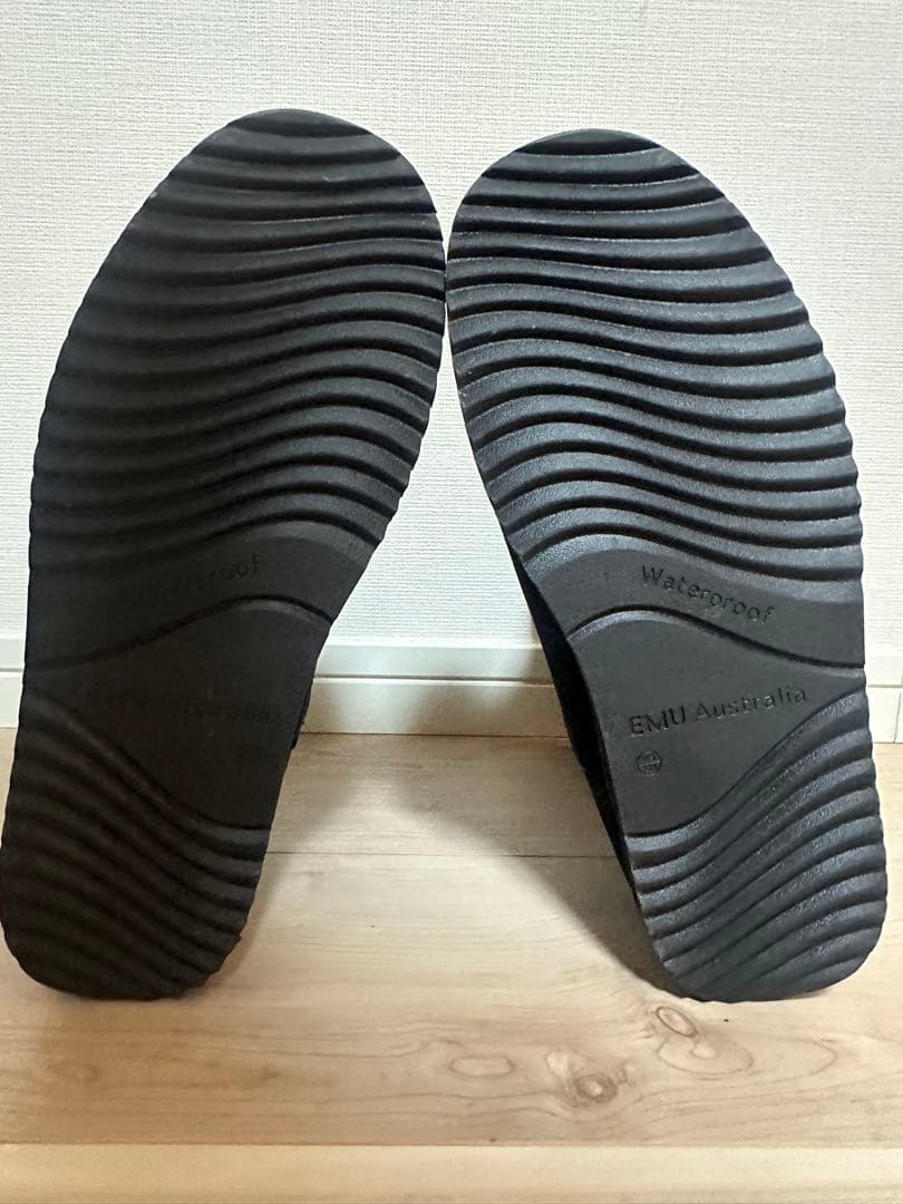 EMU Australia ブラックムートンブーツ