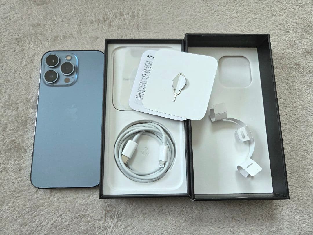 【美品】Apple iPhone 13 Pro シエラブルー 本体